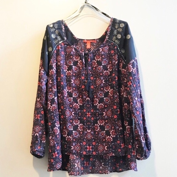 CHELSEA & VIOLET Boho Embellished Tunic - Picture 1 of 7
